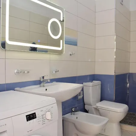 Brisa Del Mar Beachfront Apartman Durrës