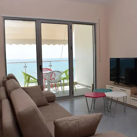 Brisa Del Mar Beachfront *