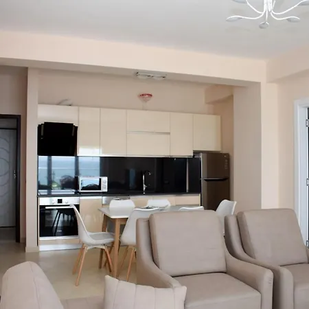 Brisa Del Mar Apartment