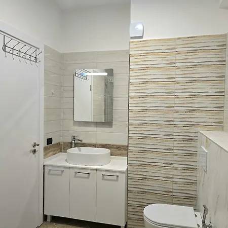 Lägenhet Brisa Del Mar Beachfront Durrës