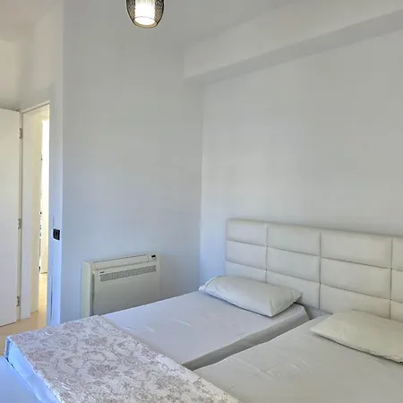 Brisa Del Mar Beachfront Apartman