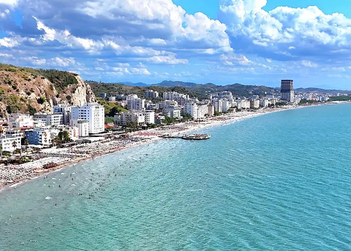 Brisa Del Mar Beachfront