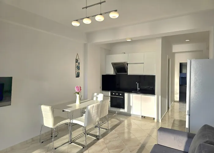 Brisa Del Mar Beachfront