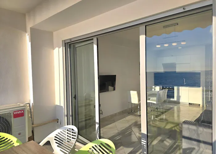 Appartamento Brisa Del Mar Beachfront Durrës