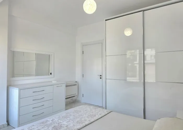 Brisa Del Mar Beachfront